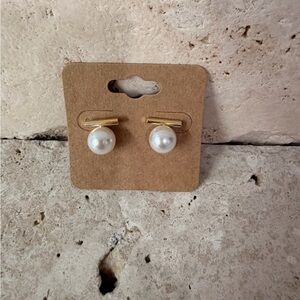 ‼️SOLD ‼️Elegant Gold & Pearl Stud Earrings |  Minimalist Classic Jewelry
